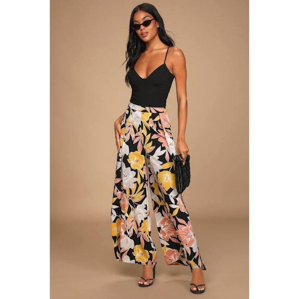 Lulus Blissful Vacay Black Floral Print Side Slit Pants - Size M